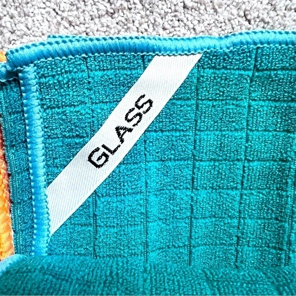NWT set of 8 microfiber cloths with corner tags